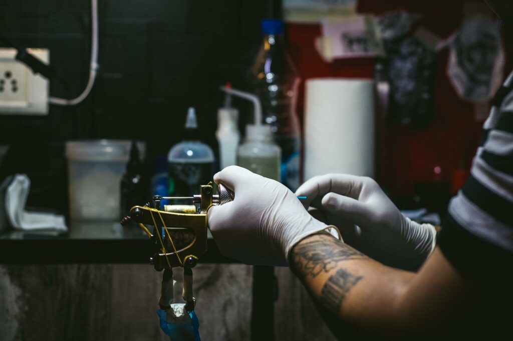 Artist Tattoo Creative Tattooist Tattooing Machine